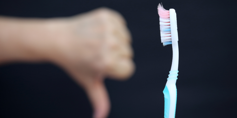 Cómo elegir el cepillo de dientes adecuado
