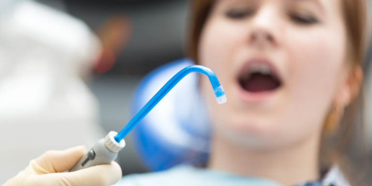 La importancia de la saliva en la salud bucal
